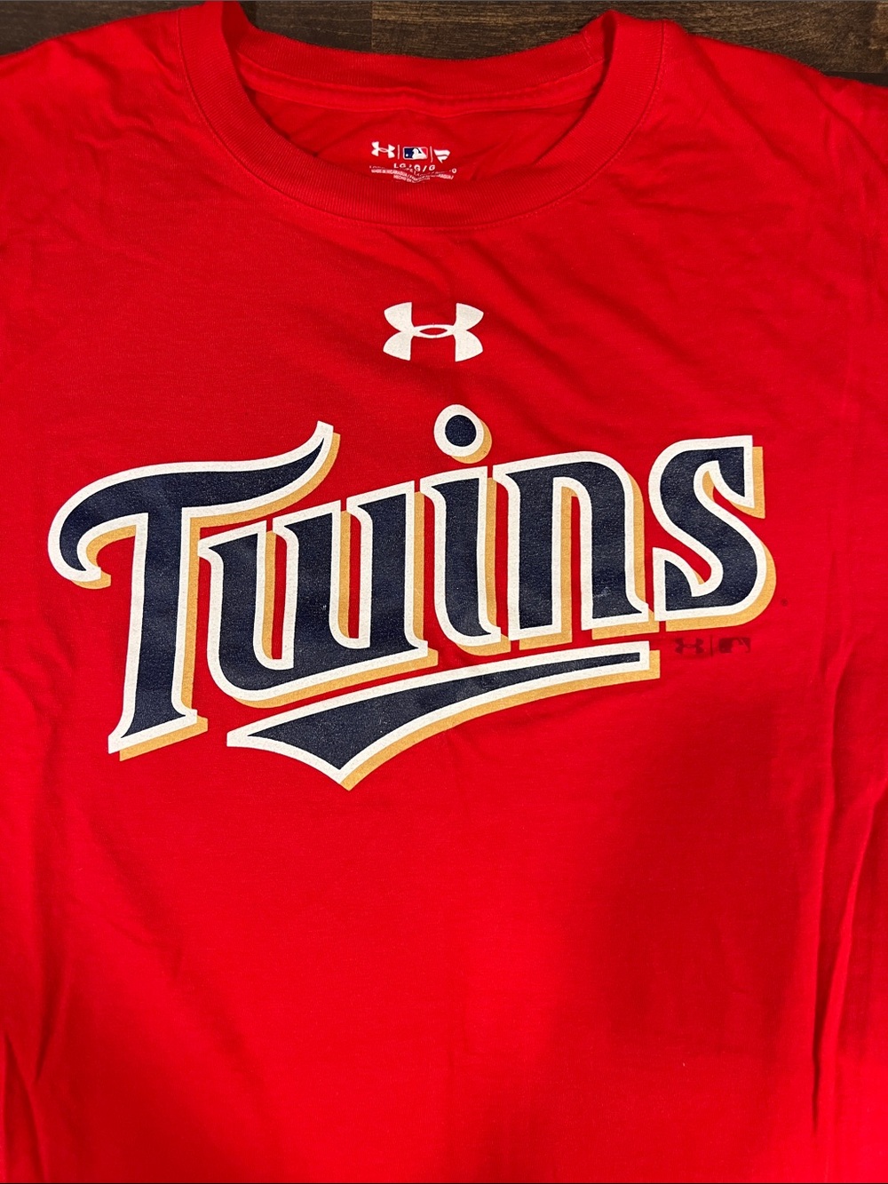 Mens Large L Under Armour HeatGear Minnesota Twins MLB T-shirt